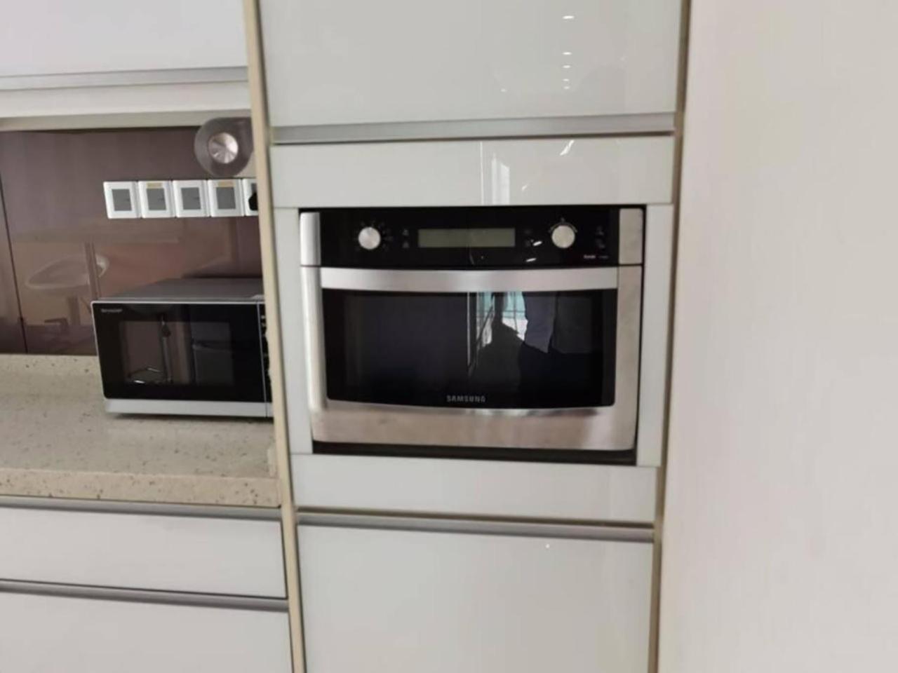 Summerset 8Pax 3Br Luxury Seaview Suite Room 乔治敦 外观 照片